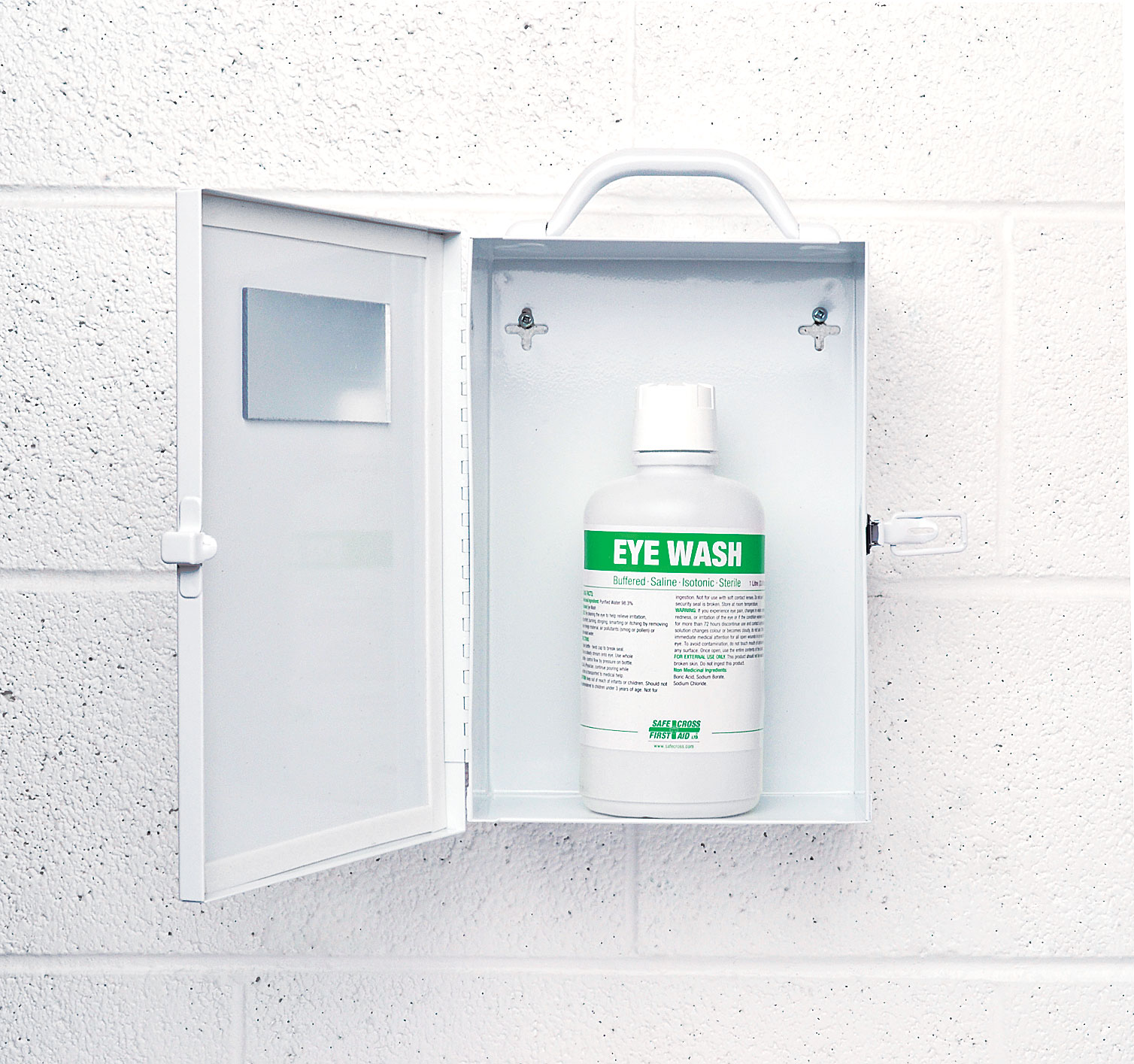 Buy Eye Wash Metal Station w/1 x 1L Eye Wash from Canada