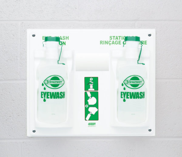 Eye Wash Station w/2 Empty Eye Wash Bottles