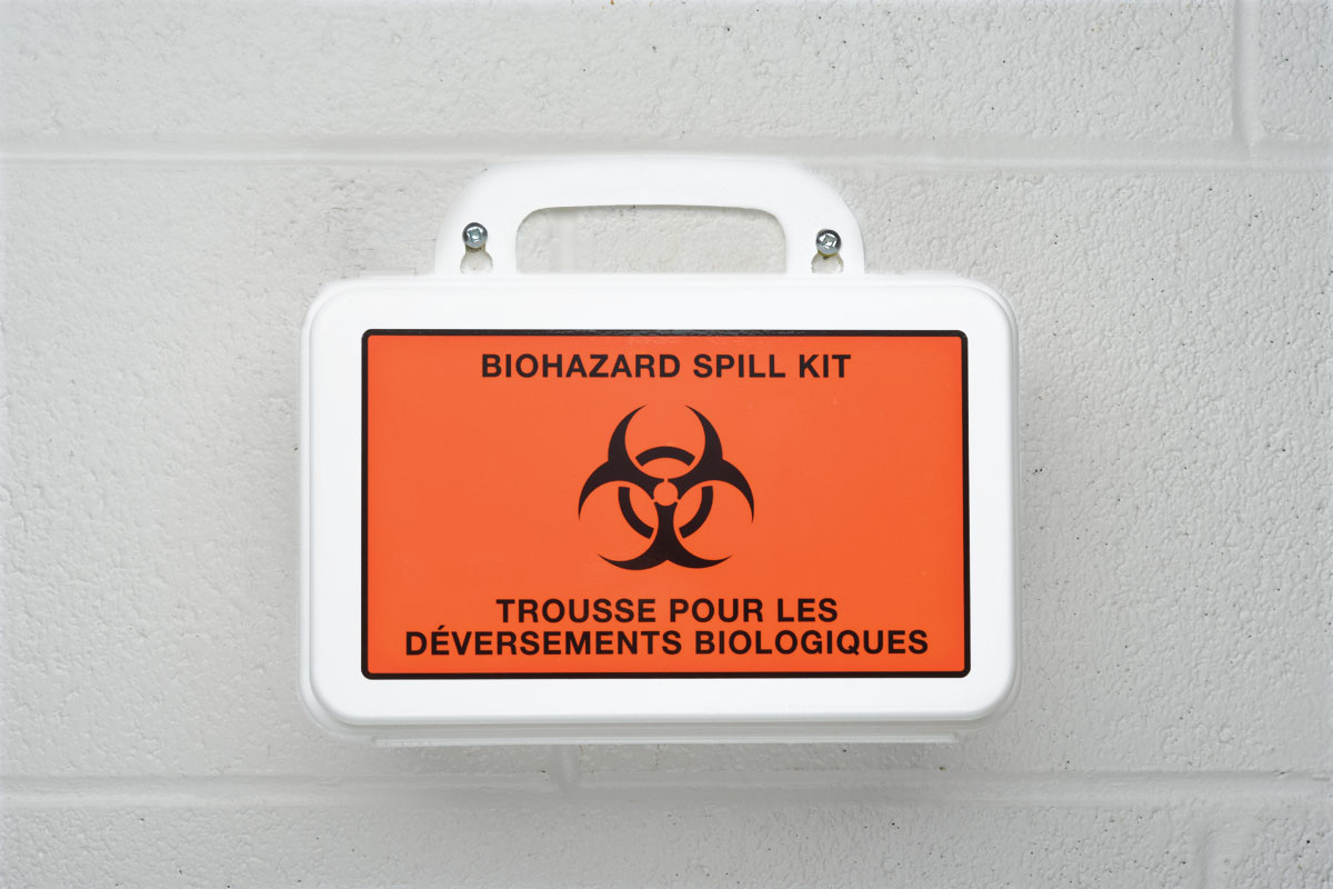 Buy Biohazard Clean Up Spill Kit Deluxe from Canada