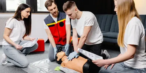 First Aid Training: The Ultimate Guide for Beginners